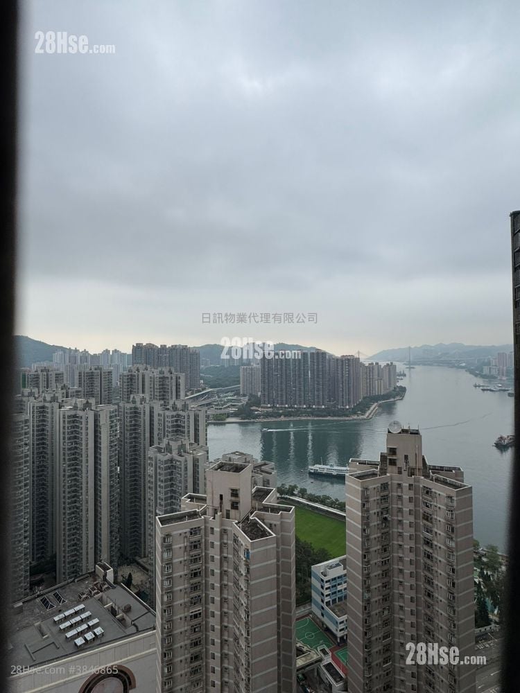 City Point Rental 3 Bedrooms , 2 Bathrooms 664 ft²