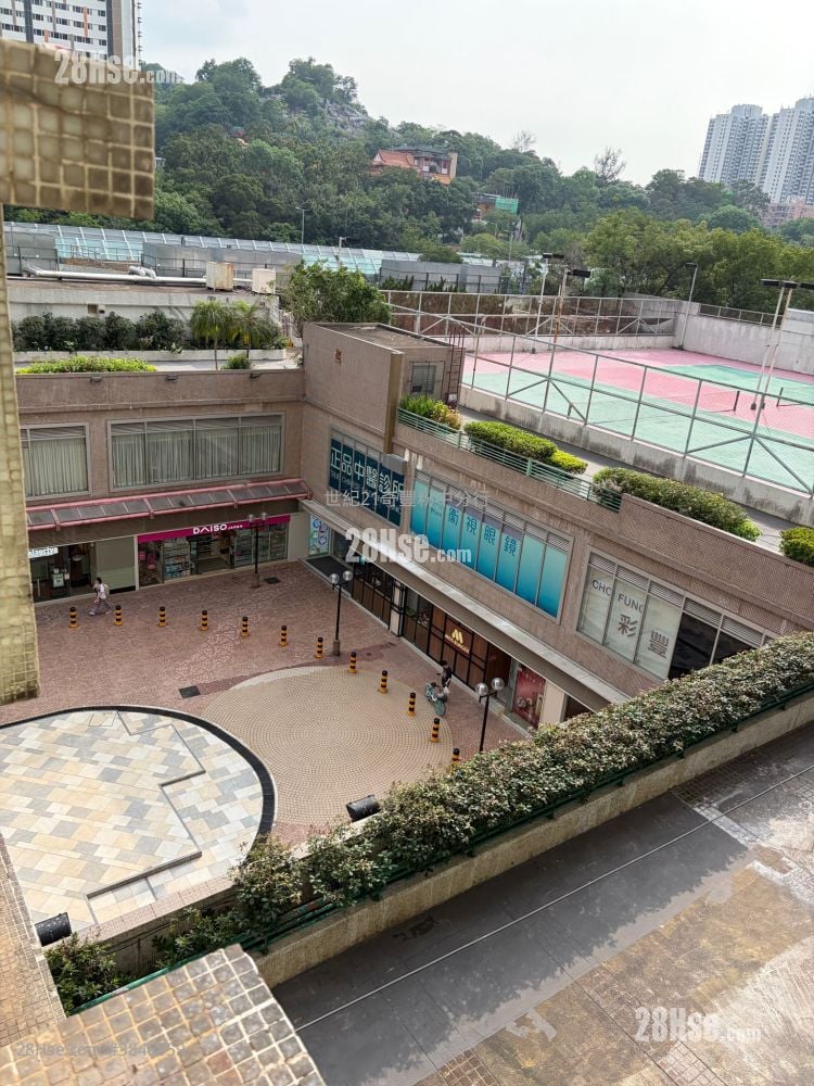 Fanling Centre Rental 2 Bedrooms , 1 Bathroom 365 ft²