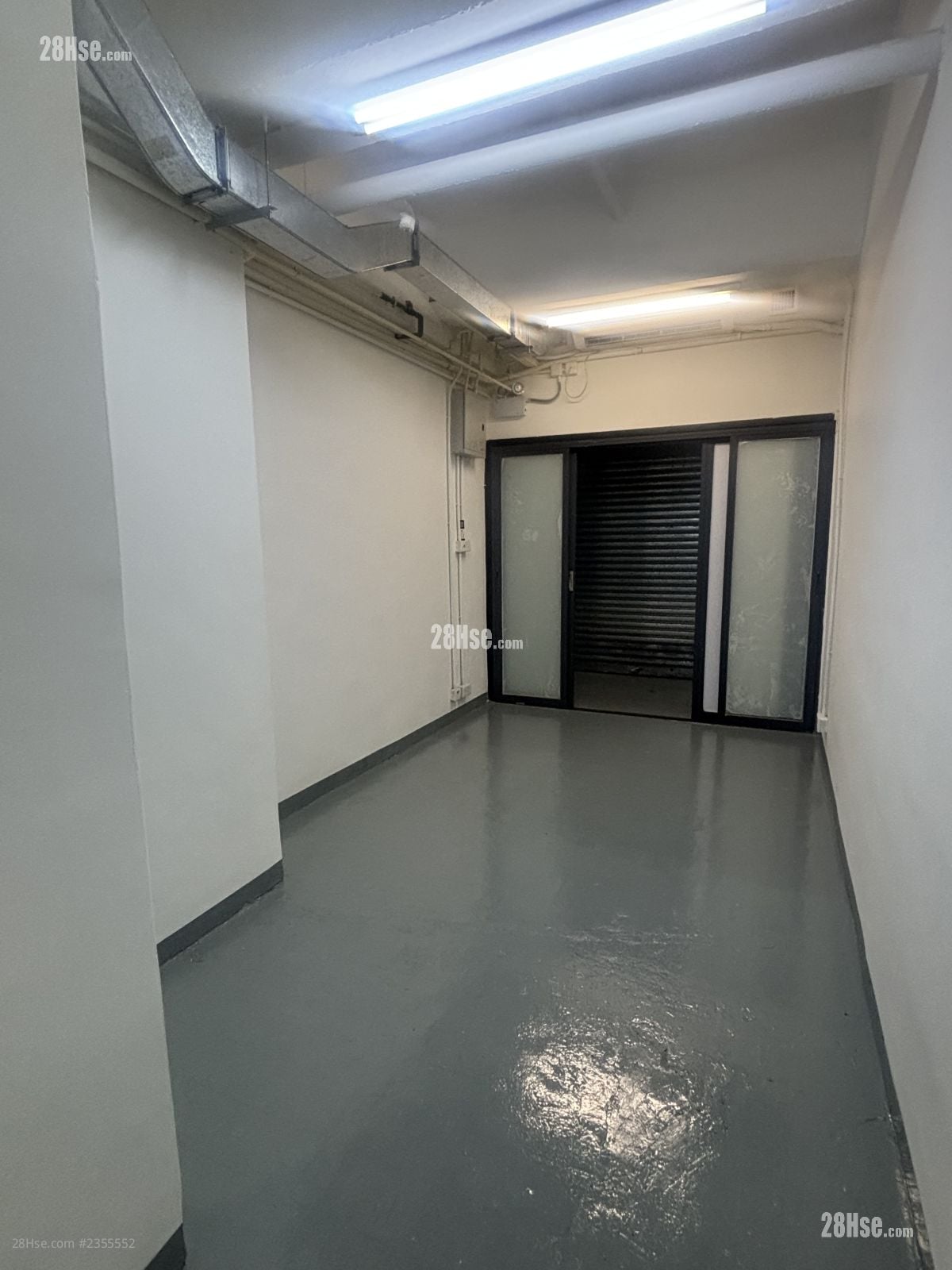 Hang Wai Industrial Centre Rental 1 Toilet 120 ft²