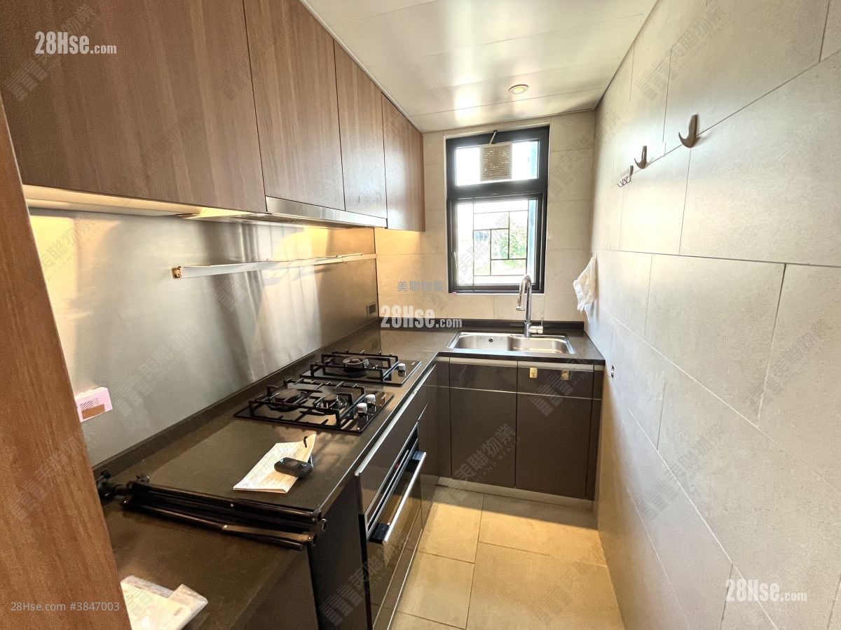 Park Hillcrest Rental 666 ft²