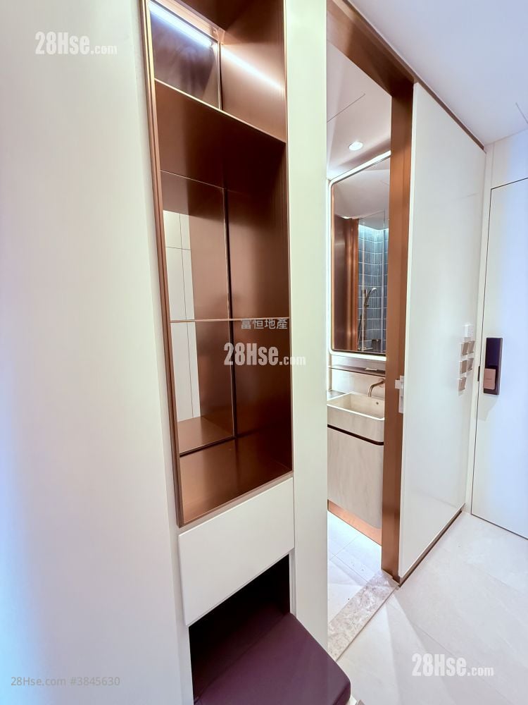 Baker Circle Euston Rental Studio , 1 Bathroom 222 ft²