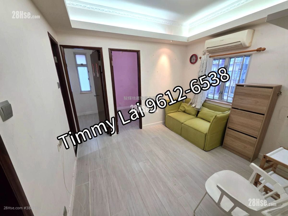 Wah Sun Building Rental 2 Bedrooms , 1 Bathroom 302 ft²