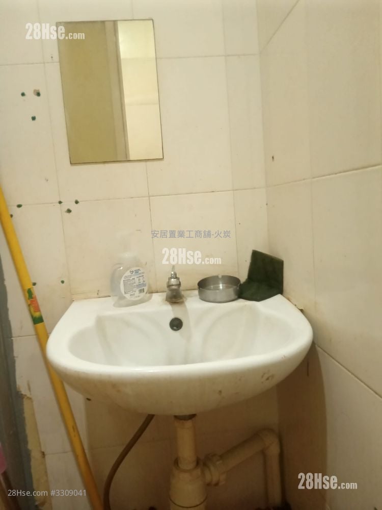 荃運工業中心 租盤