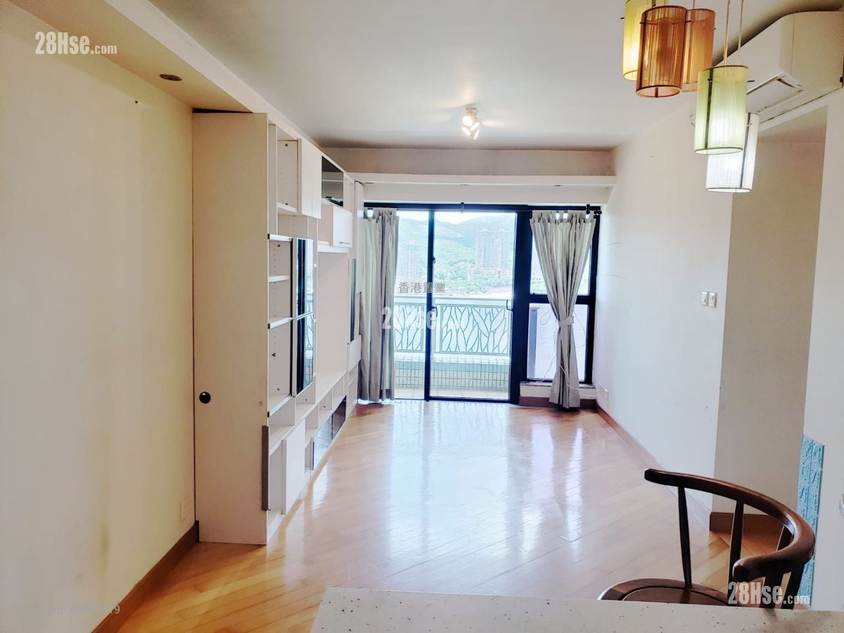 Park Island Sell 3 Bedrooms , 1 Bathroom 607 ft²