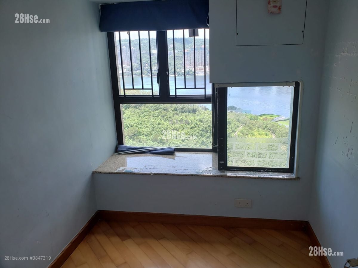 Park Island Sell 3 Bedrooms , 1 Bathroom 607 ft²