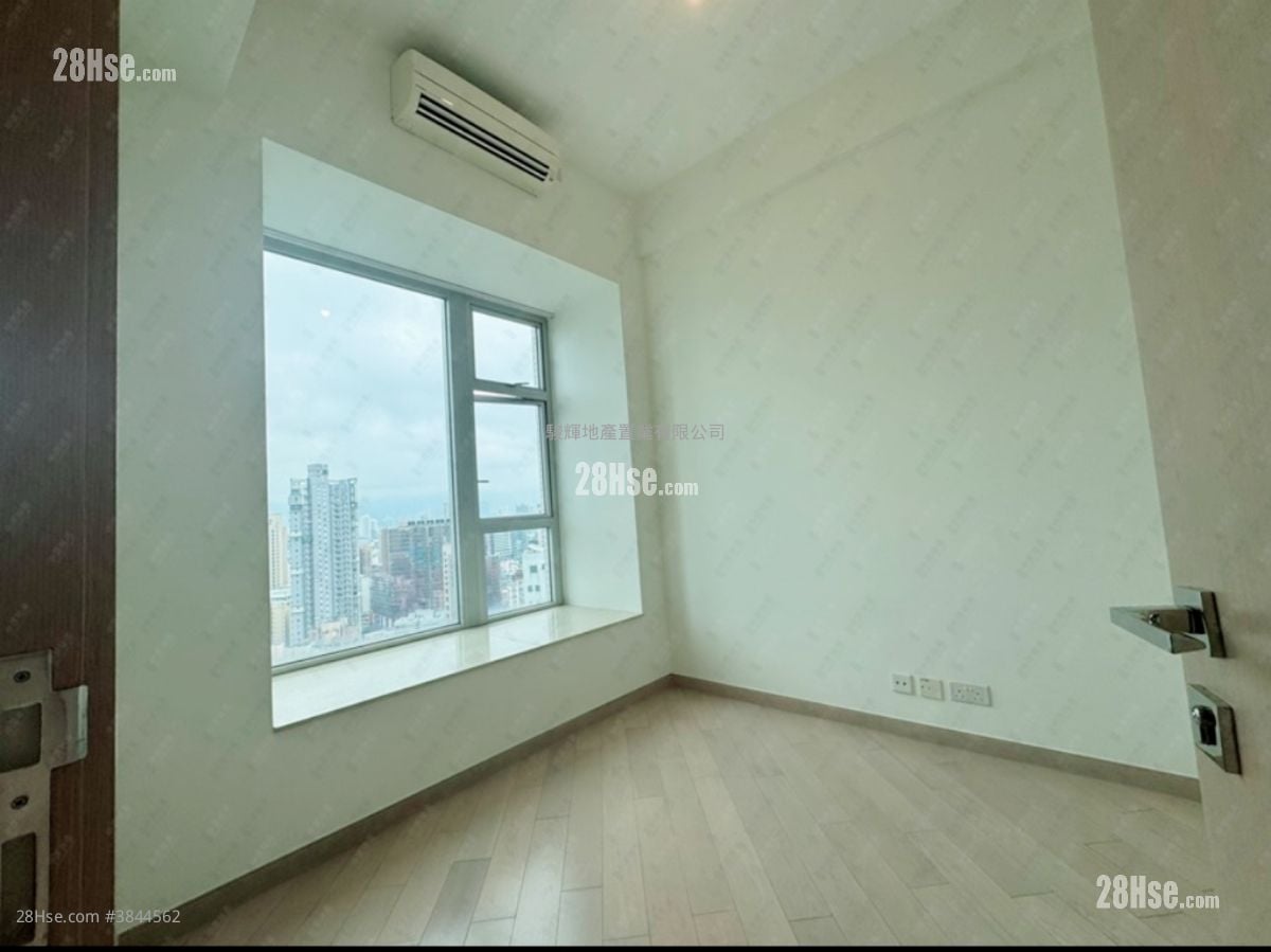 Topside Residence Rental 2 Bedrooms , 1 Bathroom 382 ft²