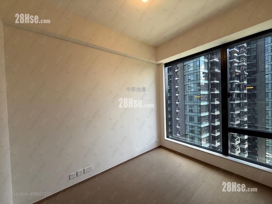 朗賢峯 售盤 757 平方呎