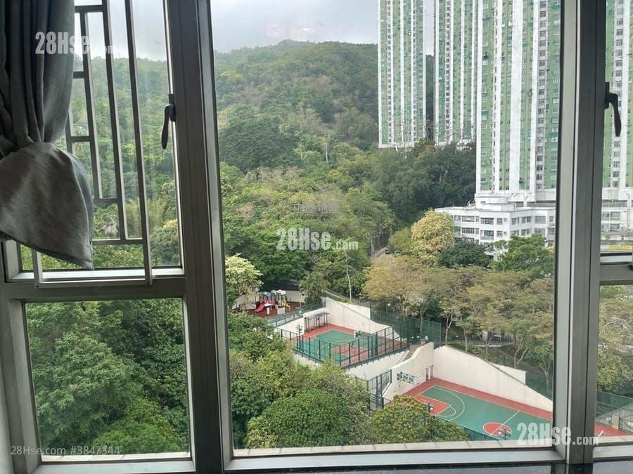 Summit Terrace Sell 2 Bedrooms , 1 Bathroom 424 ft²
