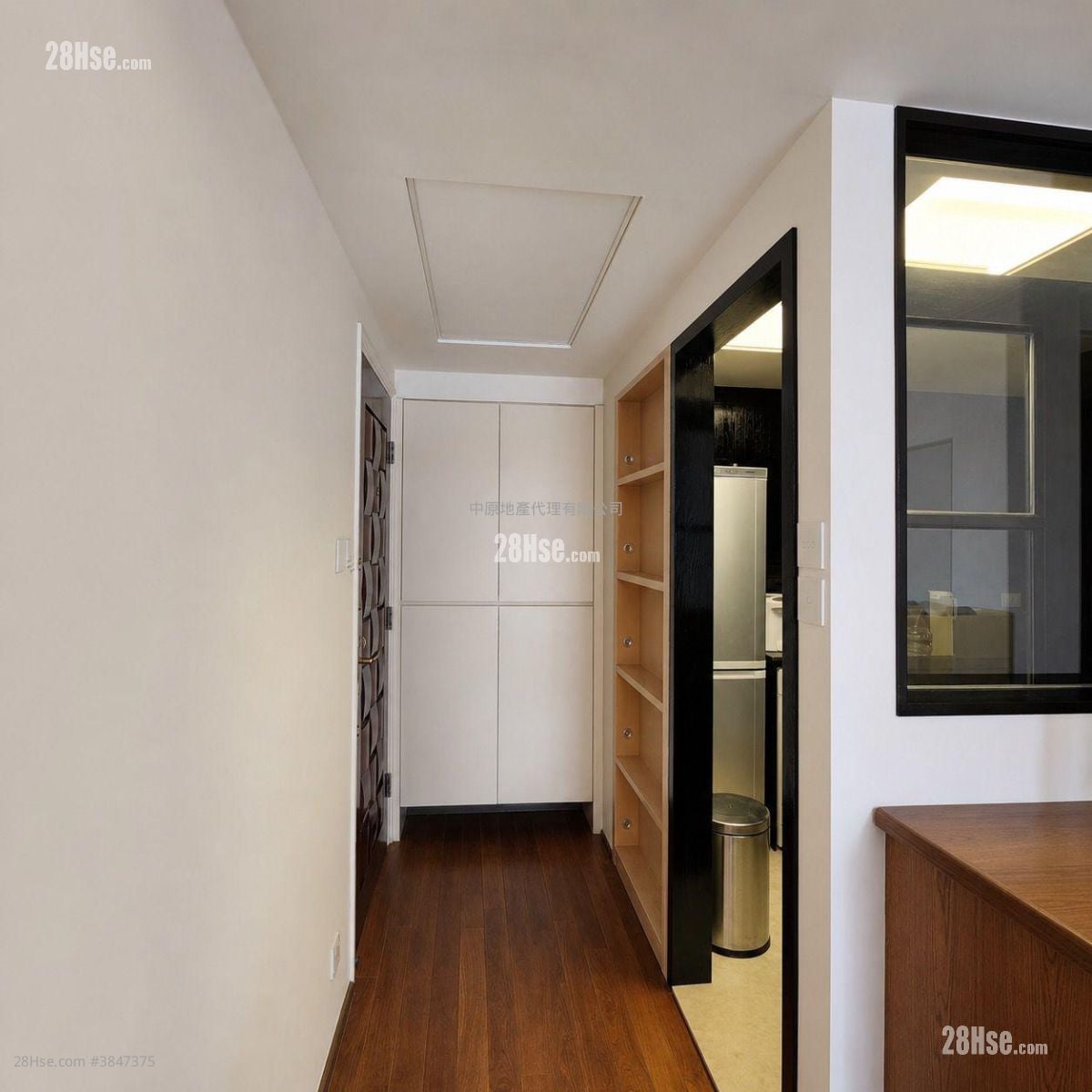 Marconi Court Sell 3 Bedrooms 712 ft²