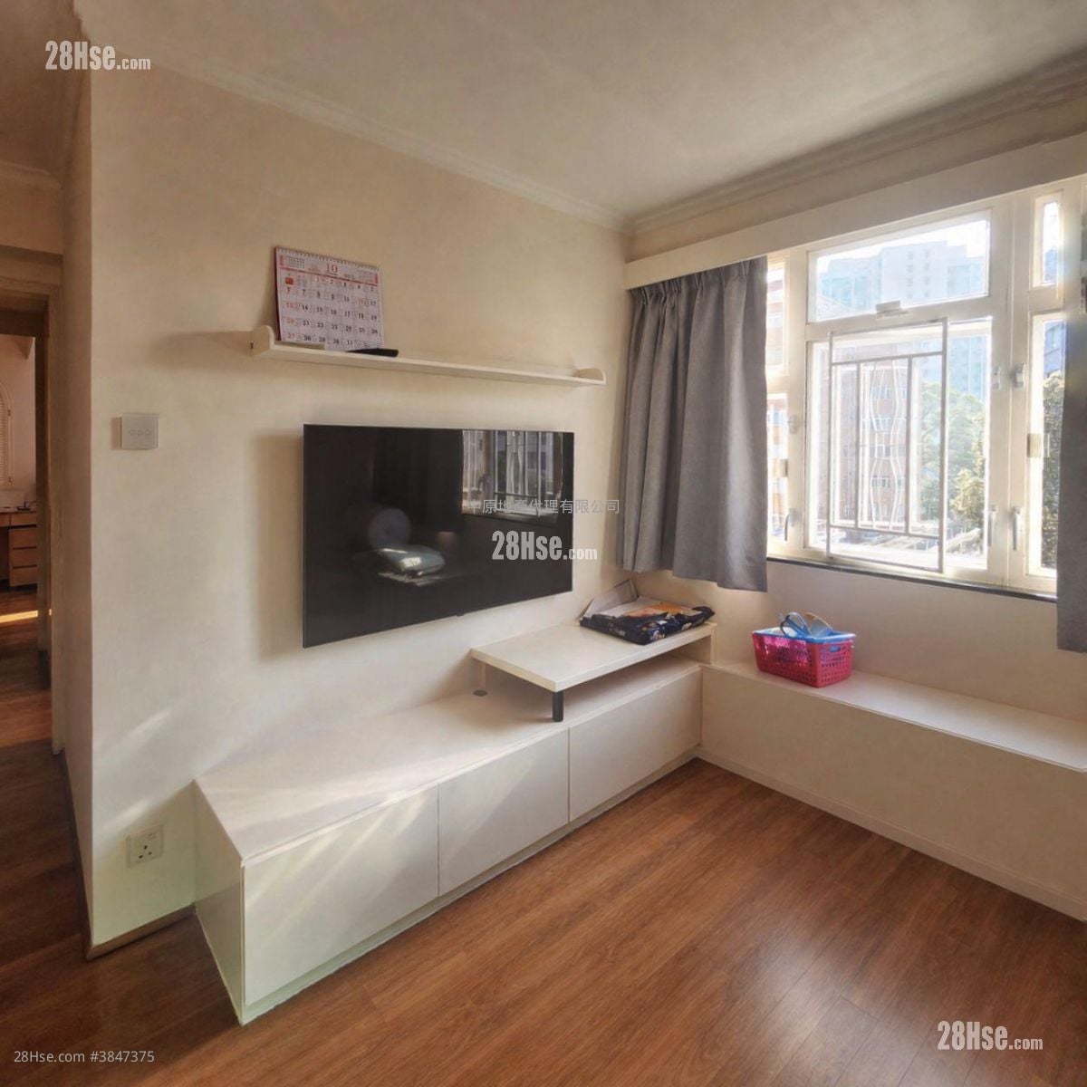 Marconi Court Sell 3 Bedrooms 712 ft²