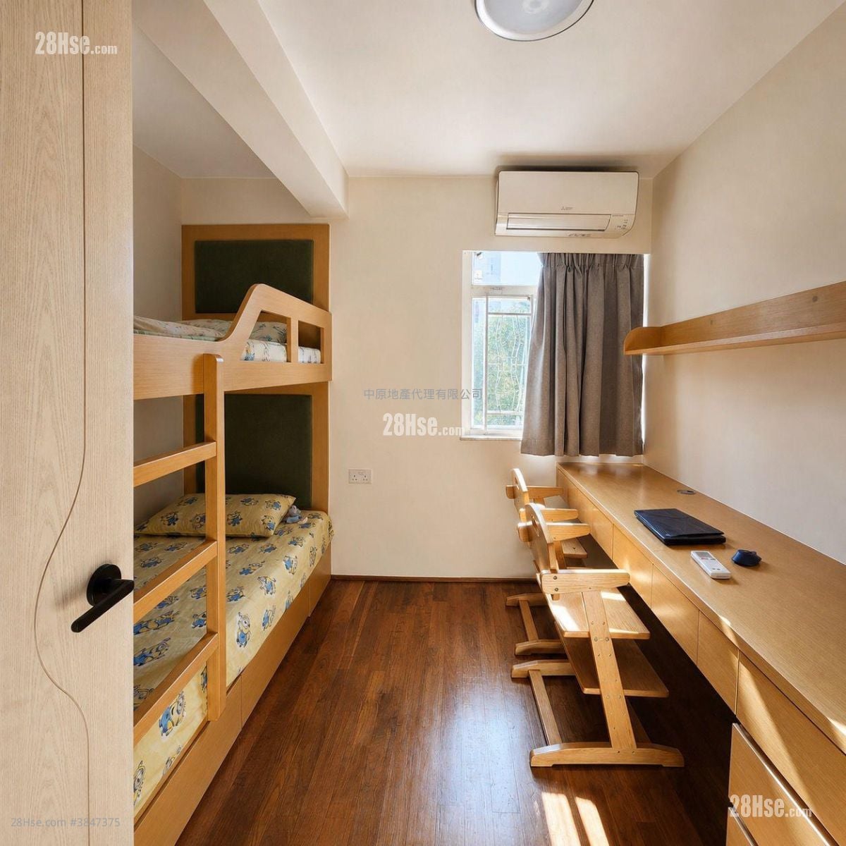 Marconi Court Sell 3 Bedrooms 712 ft²