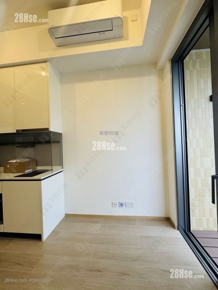 Nexus Grand Sell 1 Bedroom 279 ft²