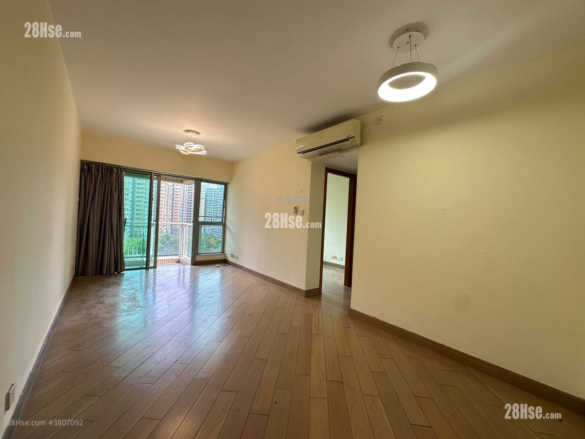 Park Island Sell 2 Bedrooms , 1 Bathroom 574 ft²