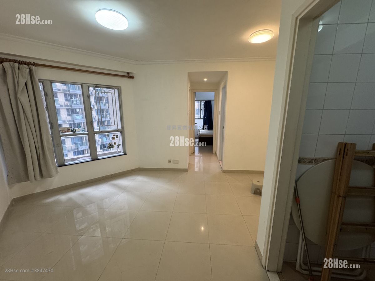 Bailey Garden Sell 2 Bedrooms , 1 Bathroom 379 ft²