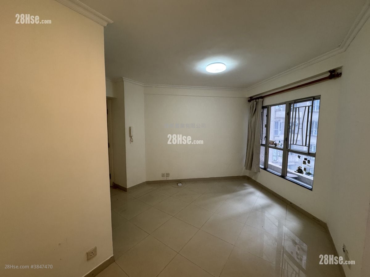 Bailey Garden Sell 2 Bedrooms , 1 Bathroom 379 ft²