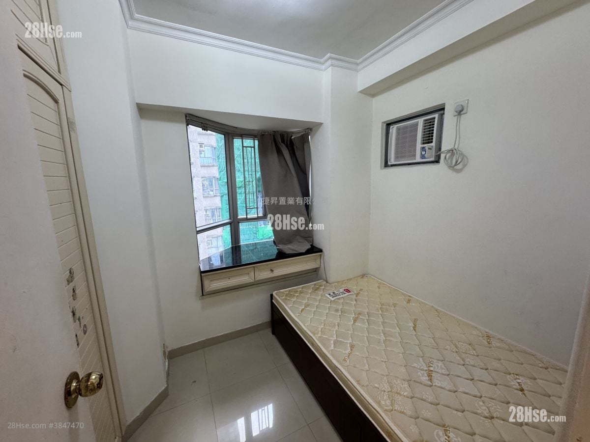 Bailey Garden Sell 2 Bedrooms , 1 Bathroom 379 ft²
