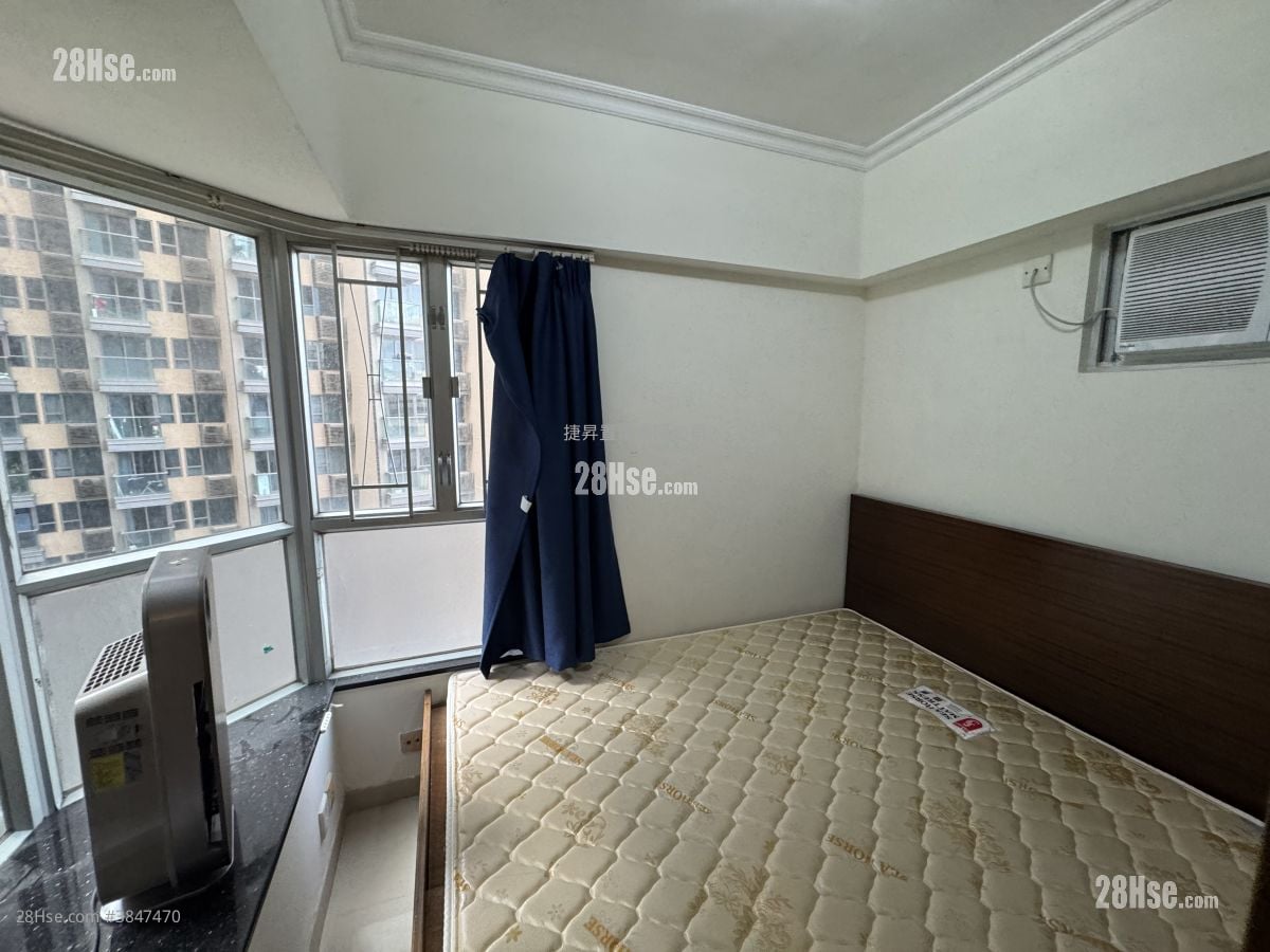 Bailey Garden Sell 2 Bedrooms , 1 Bathroom 379 ft²