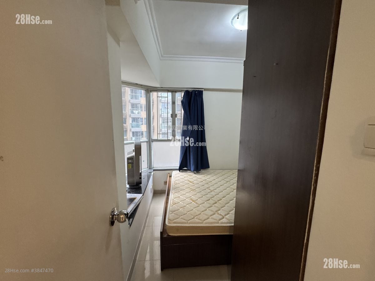 Bailey Garden Sell 2 Bedrooms , 1 Bathroom 379 ft²