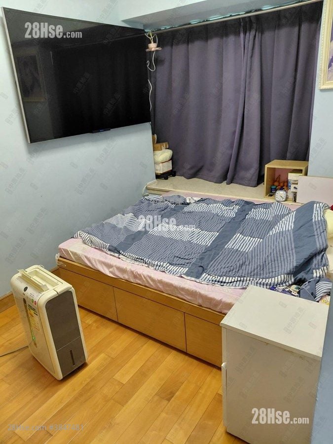 龍成花園 售盤 3 房 , 2 浴室 695 平方呎