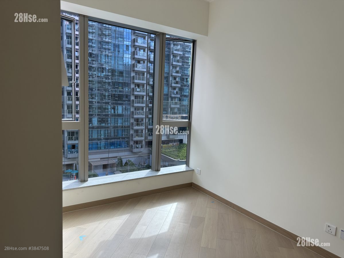 Grand Mayfair  Sell 3 Bedrooms , 3 Bathrooms 767 ft²