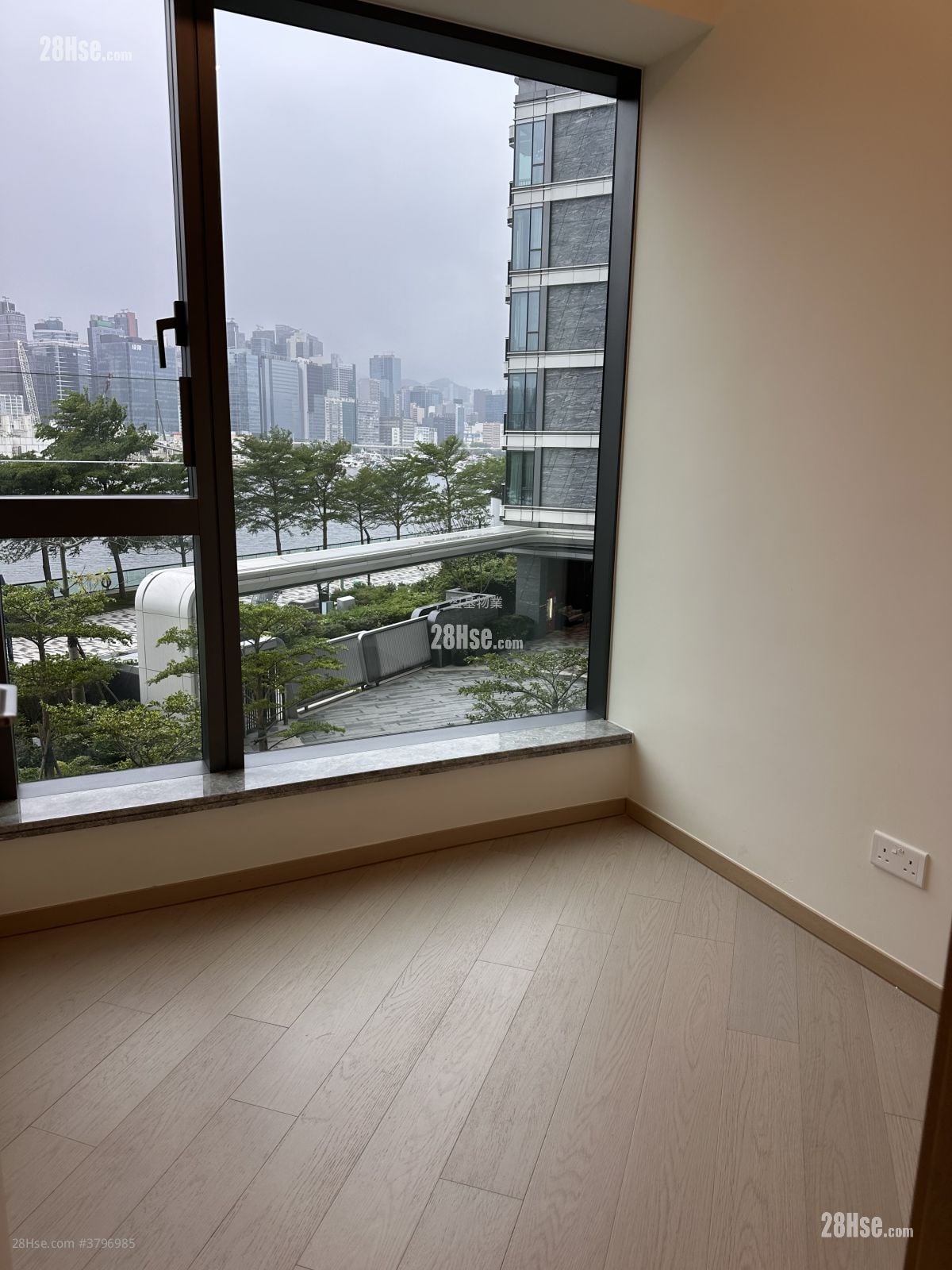 維港1號 租盤 3 房 , 2 浴室 774 平方呎