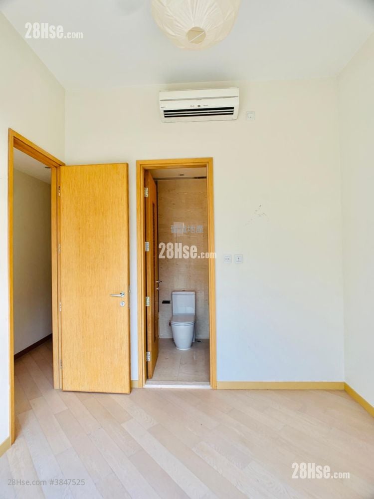 Avignon Sell 5+ Bedrooms , 5+ Bathrooms 1,903 ft²