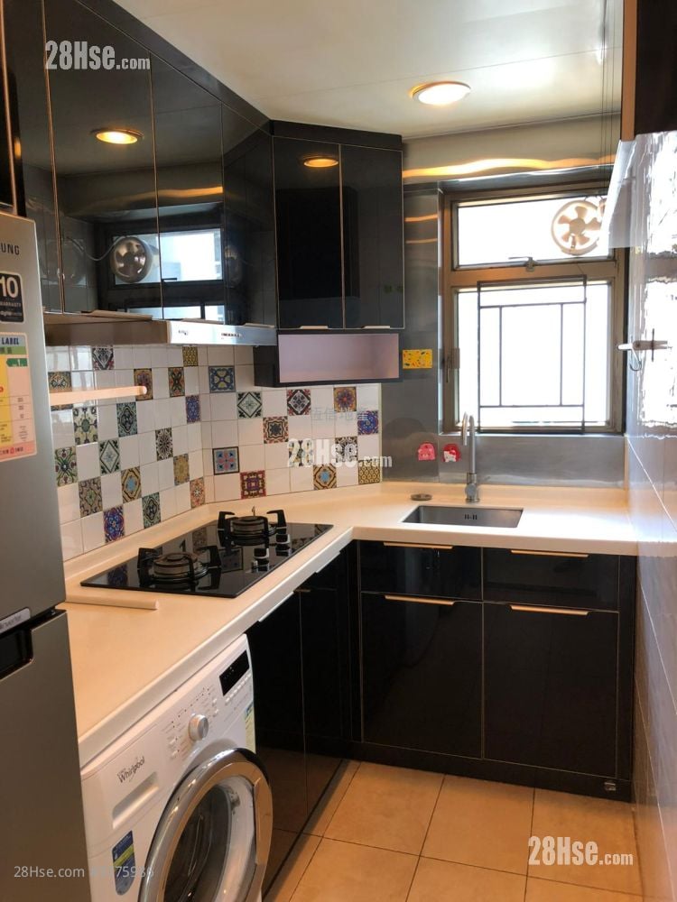 Serenade Cove Sell 3 Bedrooms , 2 Bathrooms 608 ft²