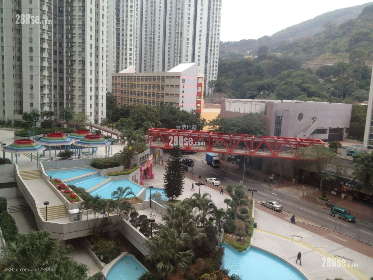 Serenade Cove Sell 3 Bedrooms , 2 Bathrooms 608 ft²