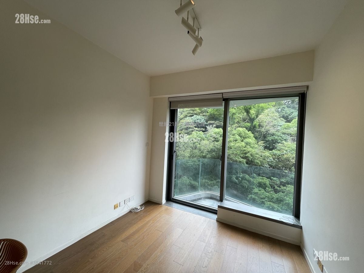 Homantin Hillside Sell 1 Bedroom , 1 Bathroom 369 ft²