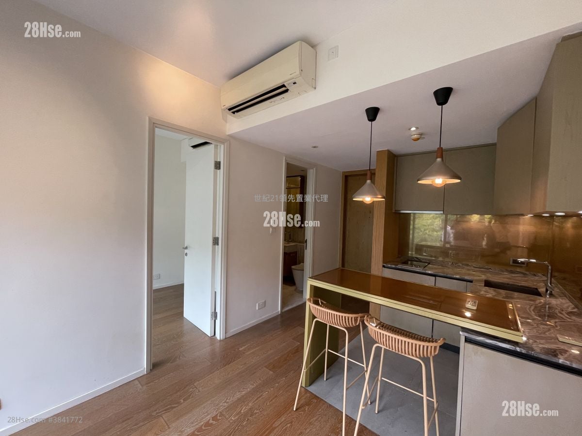 Homantin Hillside Sell 1 Bedroom , 1 Bathroom 369 ft²