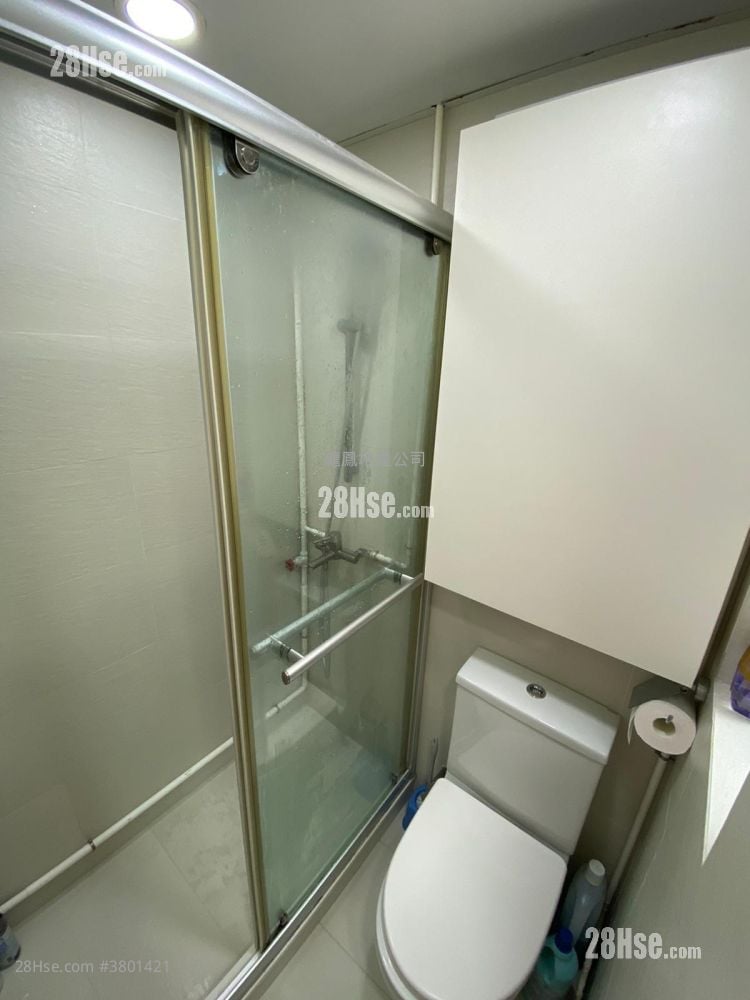 Fu Tor Loy Sun Chuen Sell 2 Bedrooms , 1 Bathroom 268 ft²