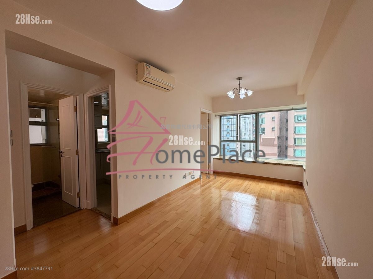 Queen's Terrace Sell 2 Bedrooms , 1 Bathroom 393 ft²