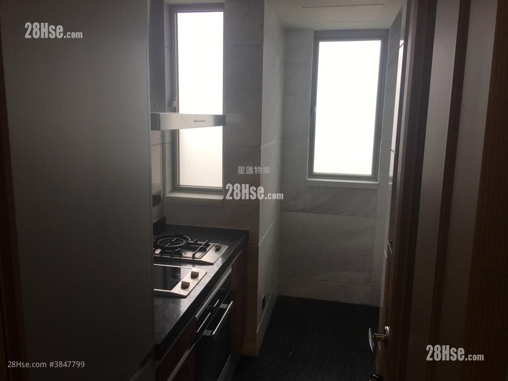 Stars By The Harbour Sell 3 Bedrooms , 2 Bathrooms 731 ft²