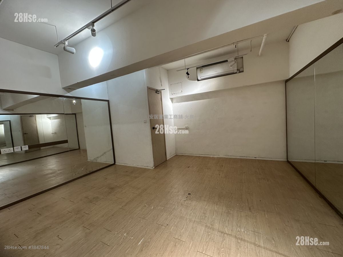 環球工業中心 租盤