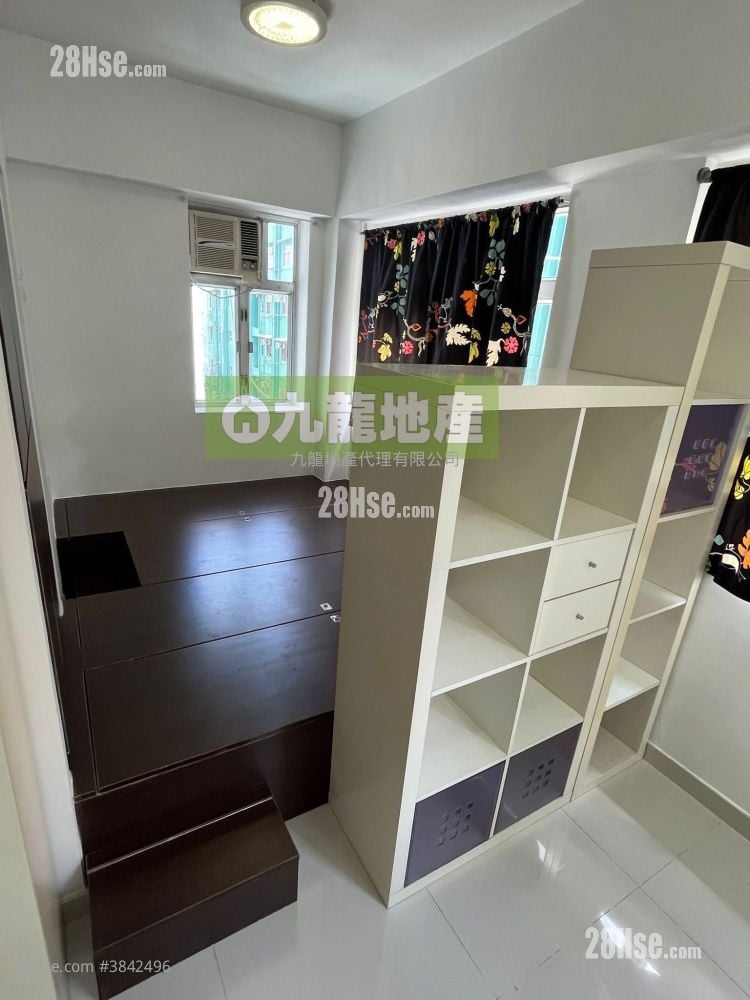 Wonder Building Sell Studio , 1 Bathroom 280 ft²