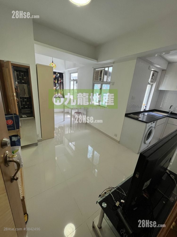 Wonder Building Sell Studio , 1 Bathroom 280 ft²