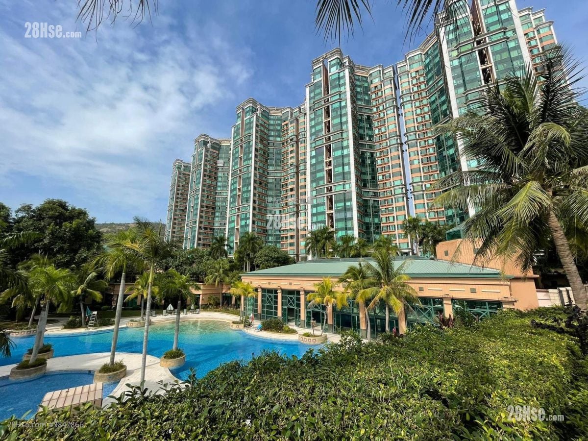 Palatial Coast Sell 4 Bedrooms , 3 Bathrooms 1,212 ft²