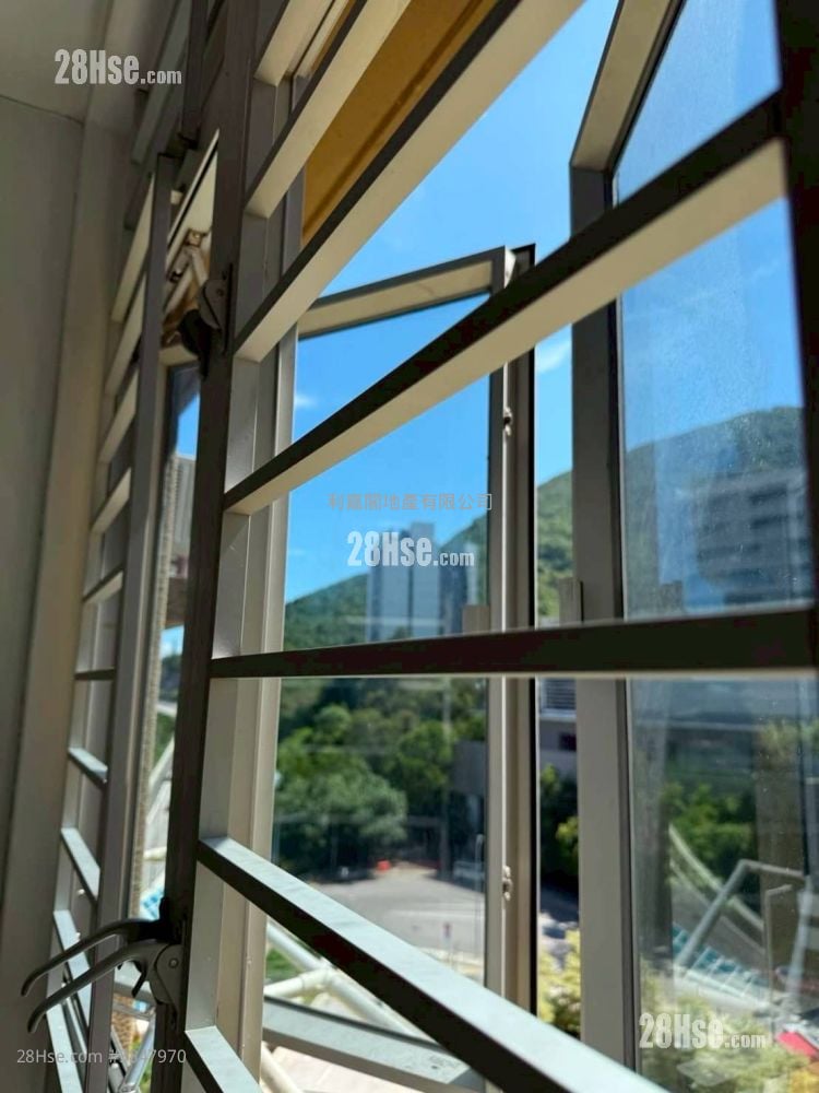 Ching Fu Court Sell 2 Bedrooms 459 ft²