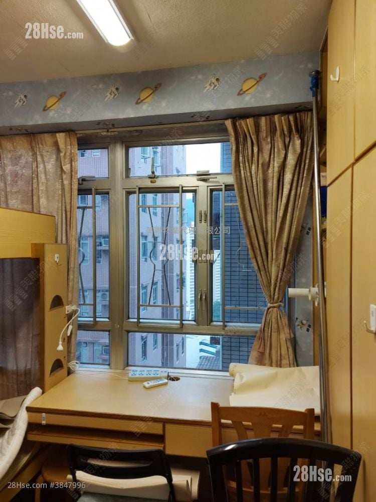 雲疊花園 租盤 3 房 593 平方呎
