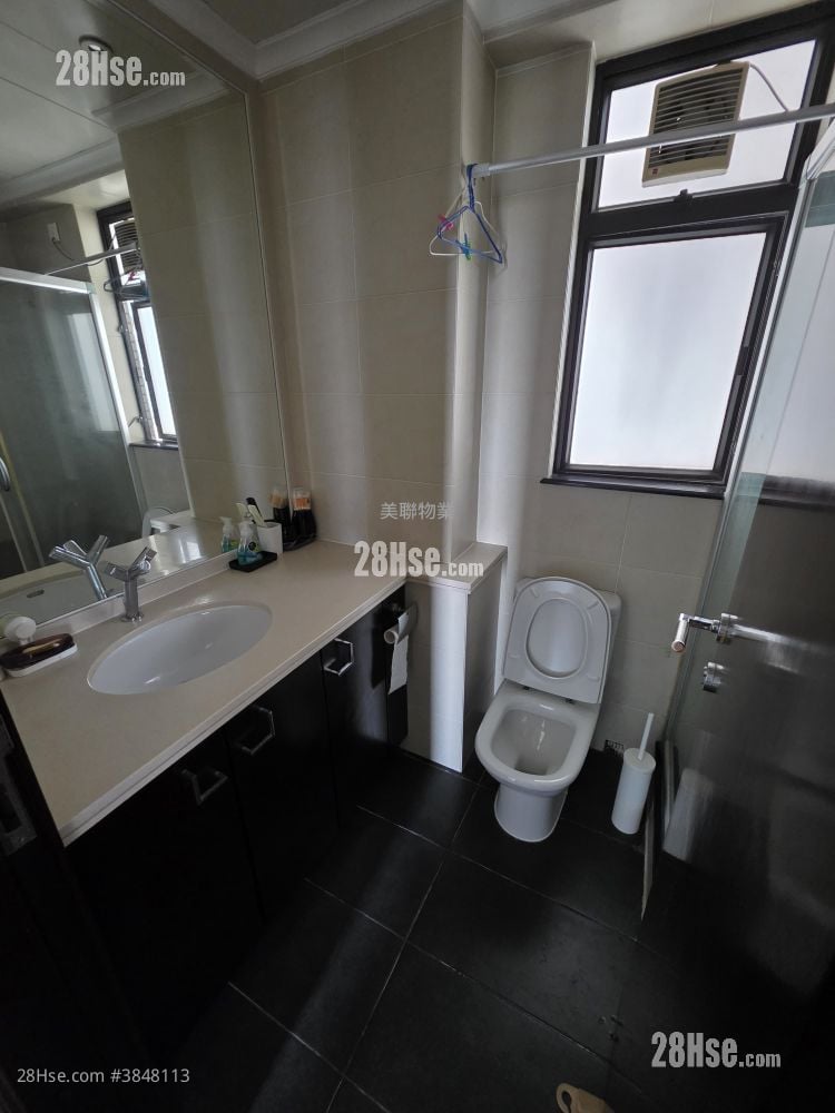 Sky Garden Sell 4 Bedrooms , 4 Bathrooms 1,229 ft²