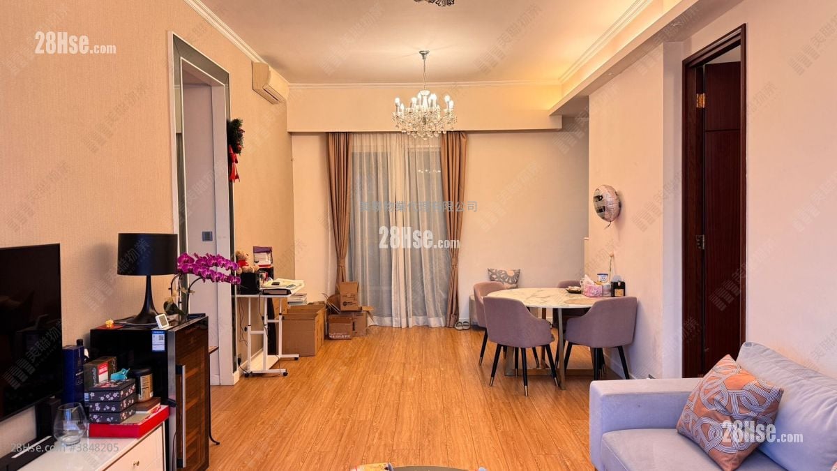 One Beacon Hill Rental 3 Bedrooms , 2 Bathrooms 1,139 ft²