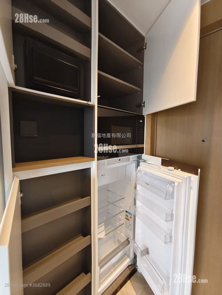 Eight Southpark Rental 1 Bedroom , 1 Bathroom 263 ft²