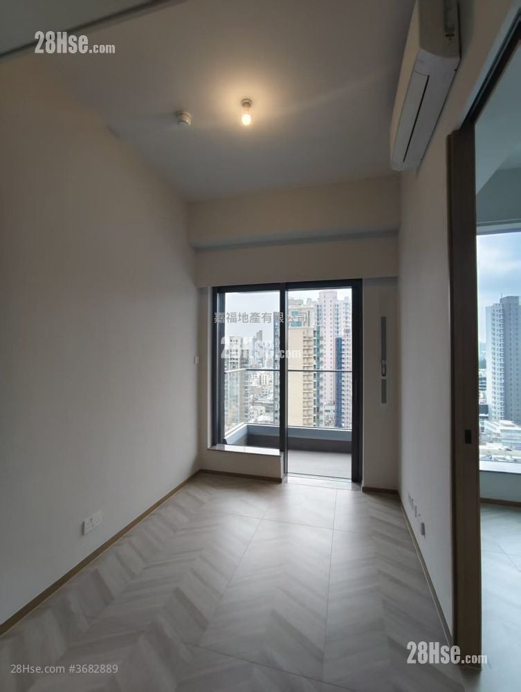 Eight Southpark Rental 1 Bedroom , 1 Bathroom 263 ft²
