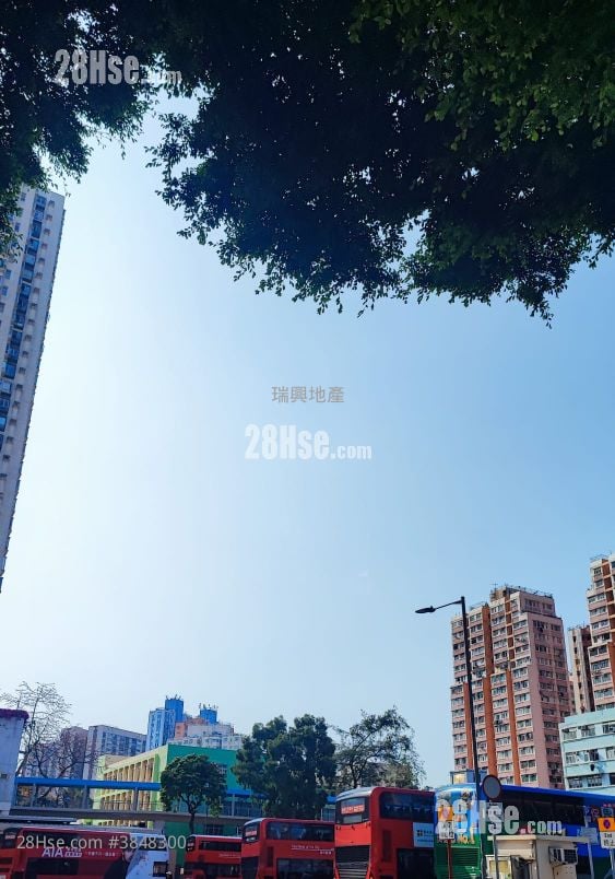 喜利大廈 租盤 271 平方呎