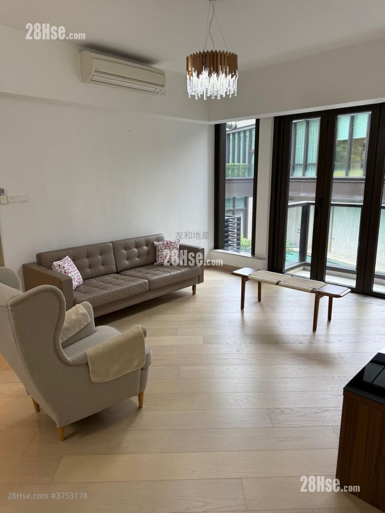 Mount Arcadia Rental 3 Bedrooms , 2 Bathrooms 1,288 ft²
