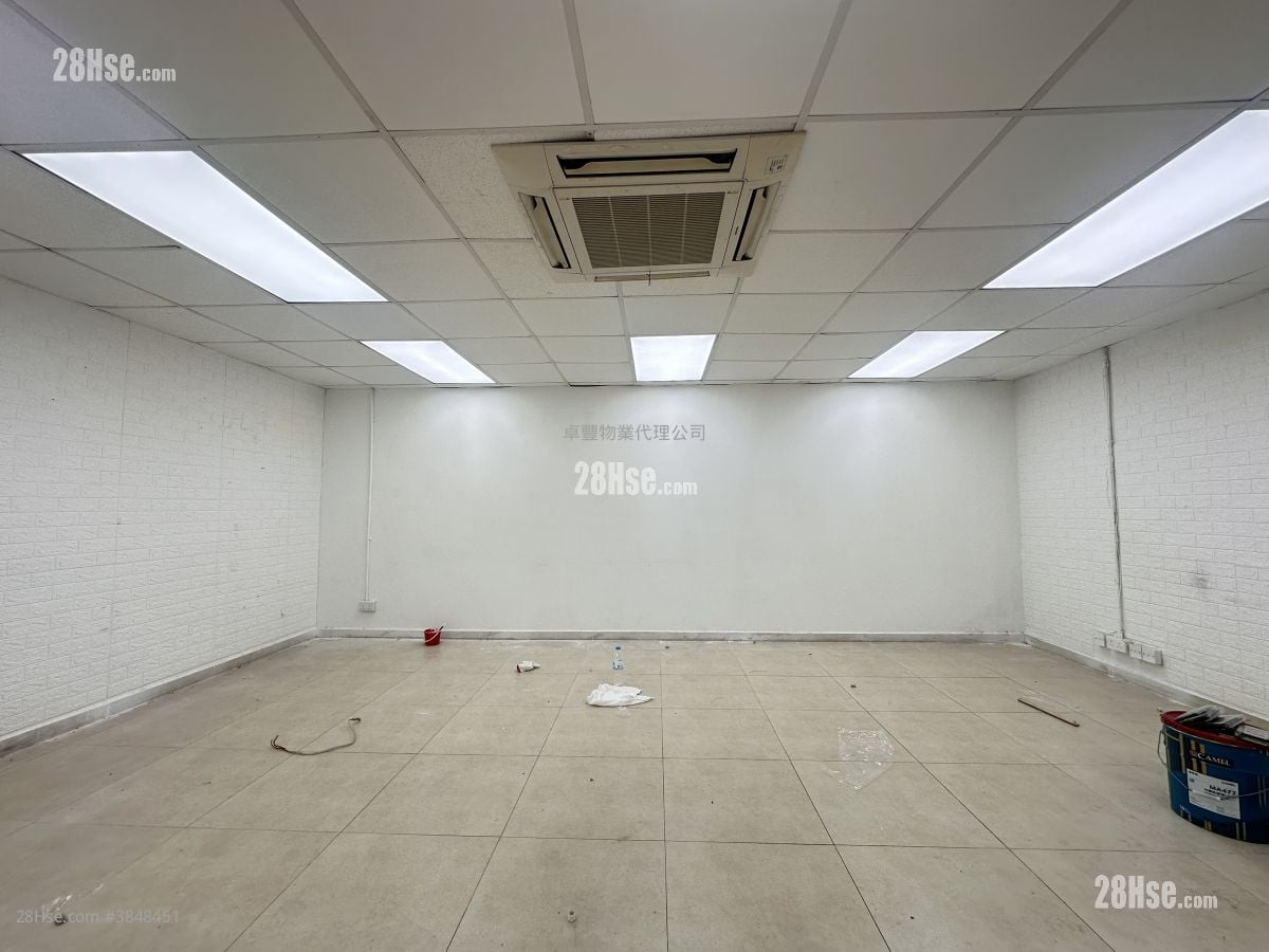嘉名工廠大廈 租盤 開放式間隔 , 1 廁所 381 平方呎