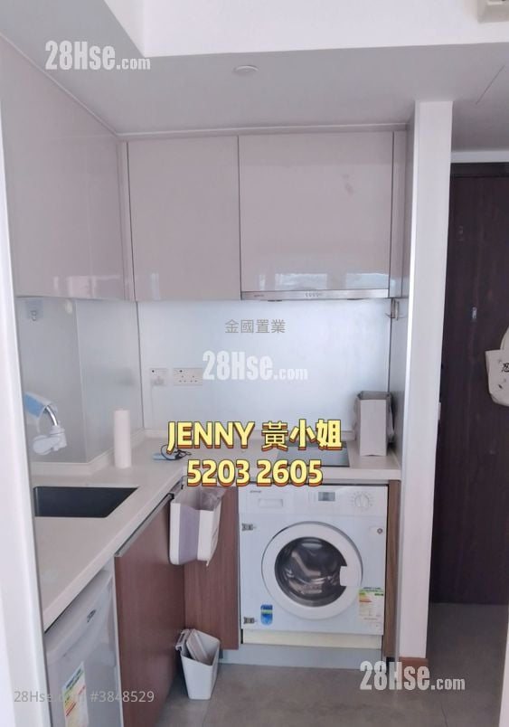 Ava62 Sell Studio , 1 Bathroom 253 ft²