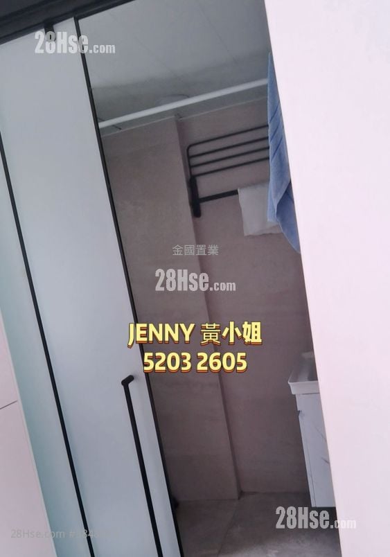 Ava62 Sell Studio , 1 Bathroom 253 ft²