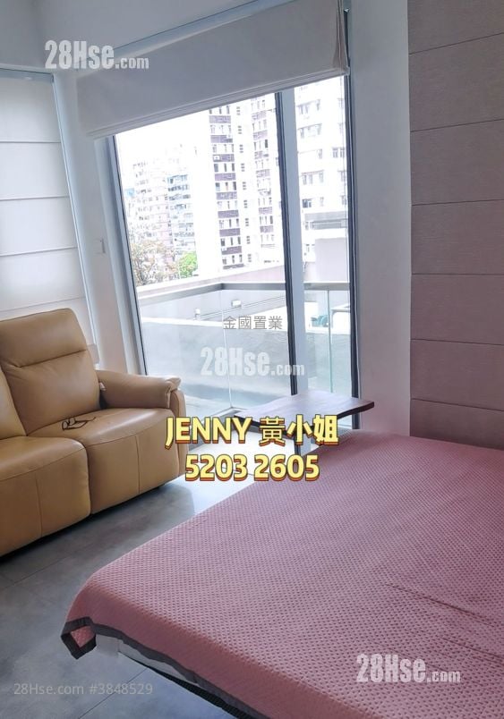 Ava62 Sell Studio , 1 Bathroom 253 ft²