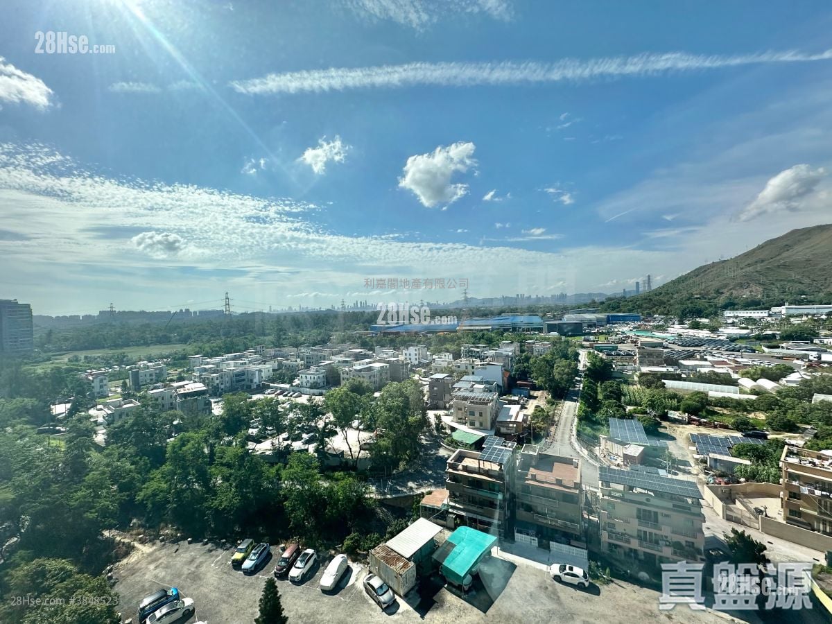 峻巒 售盤 3 房 639 平方呎